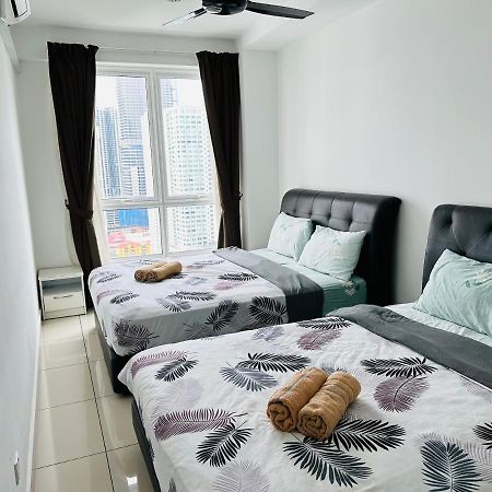 Cozy Seaview Penang Homestay @ Gurney Pulau Pinang George Town Esterno foto