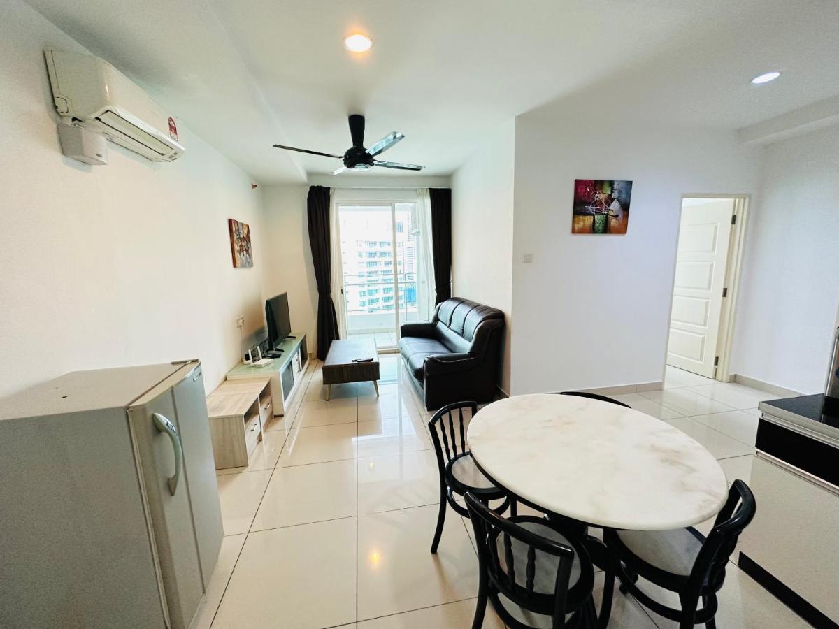 Cozy Seaview Penang Homestay @ Gurney Pulau Pinang George Town Esterno foto